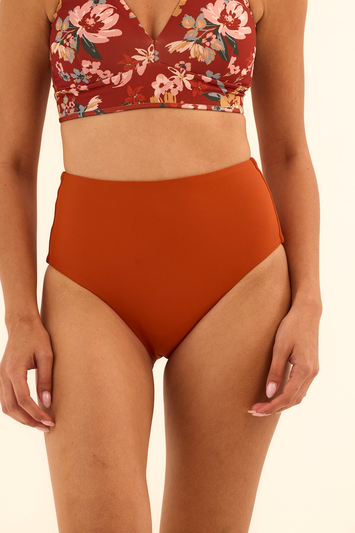 תחתון ביקיני בגזרה גבוהה דו צדדי דפוס Ember